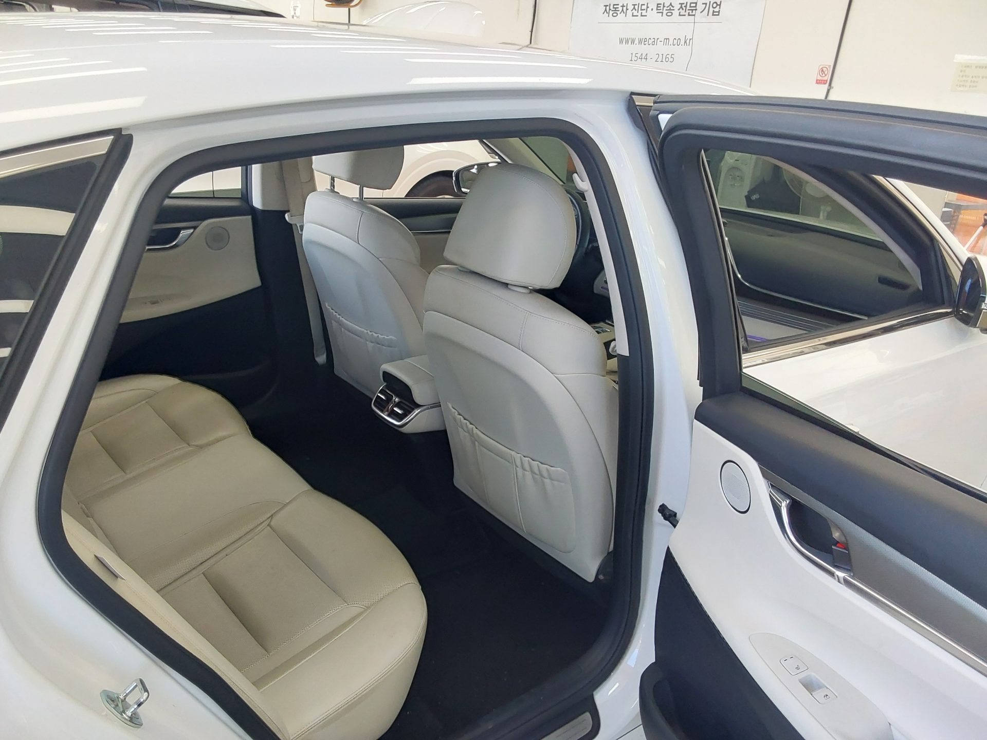 2022 - hyundai grandeur