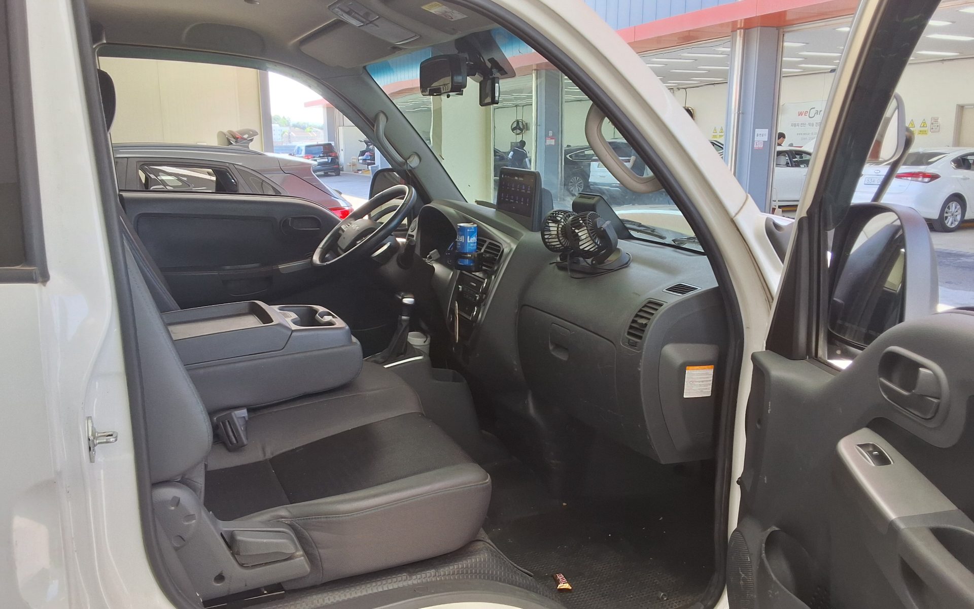 2023 - kia bongo