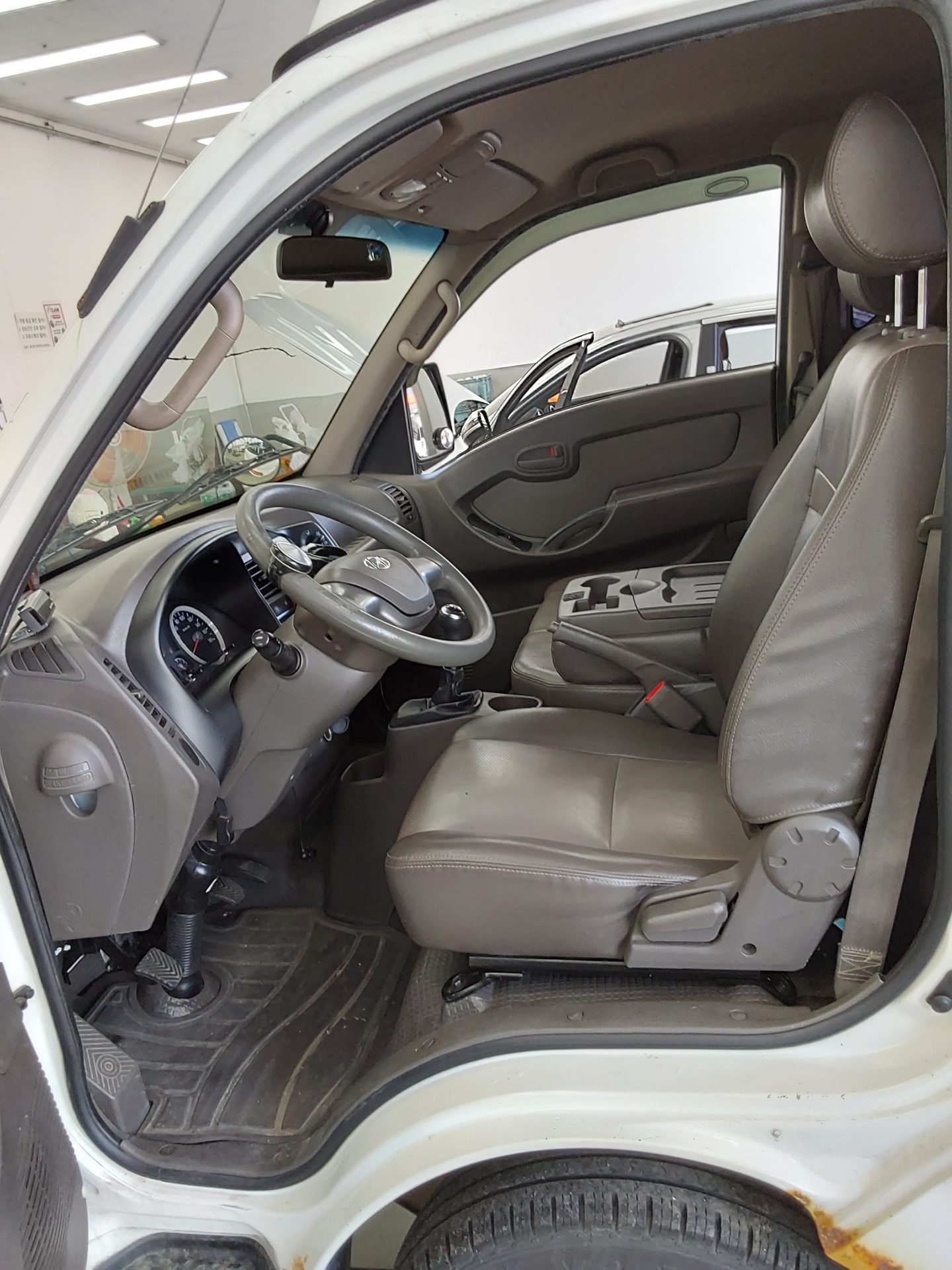 2014 - hyundai porter