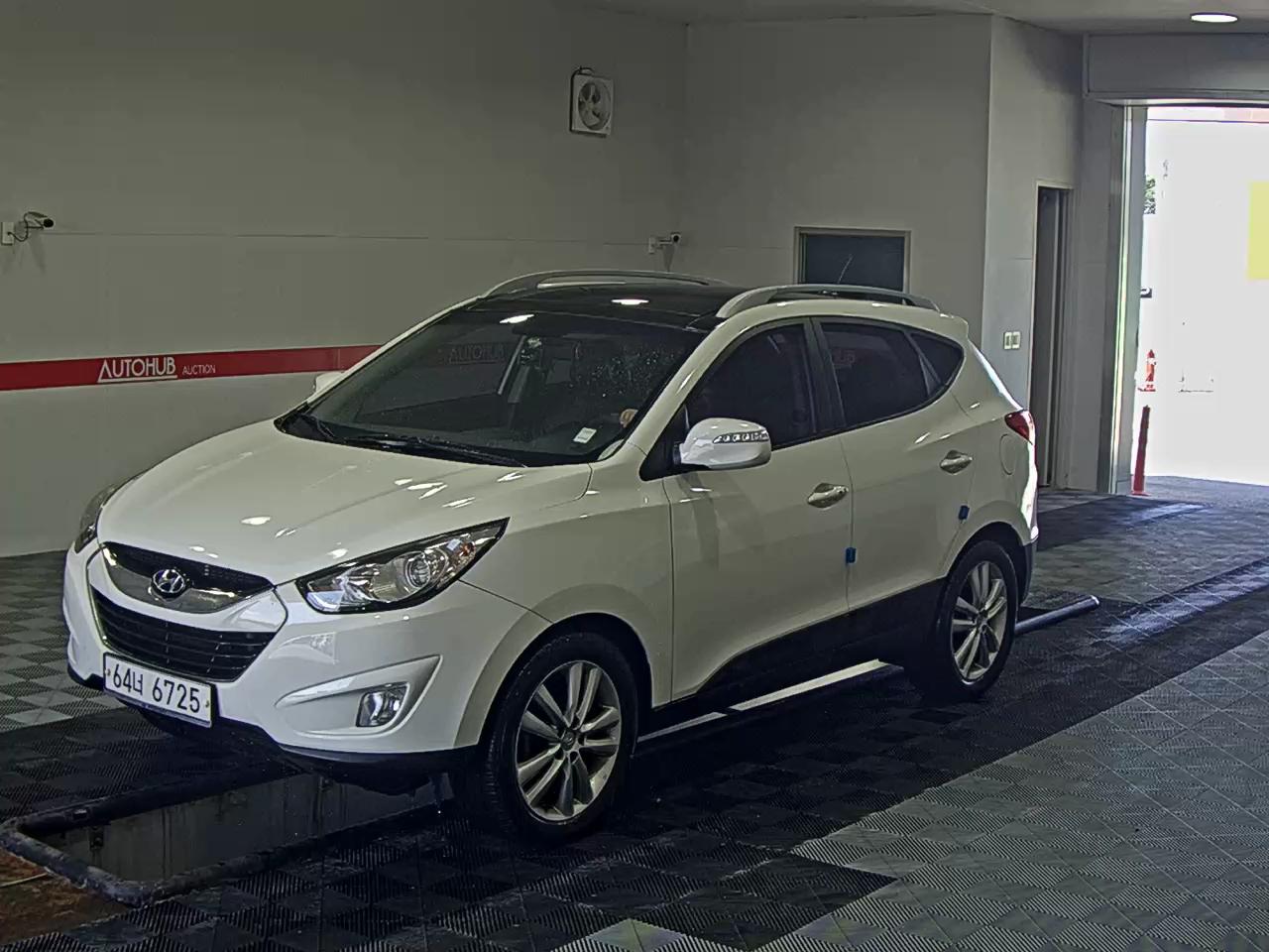 HYUNDAI TUCSON ix R20 LX20