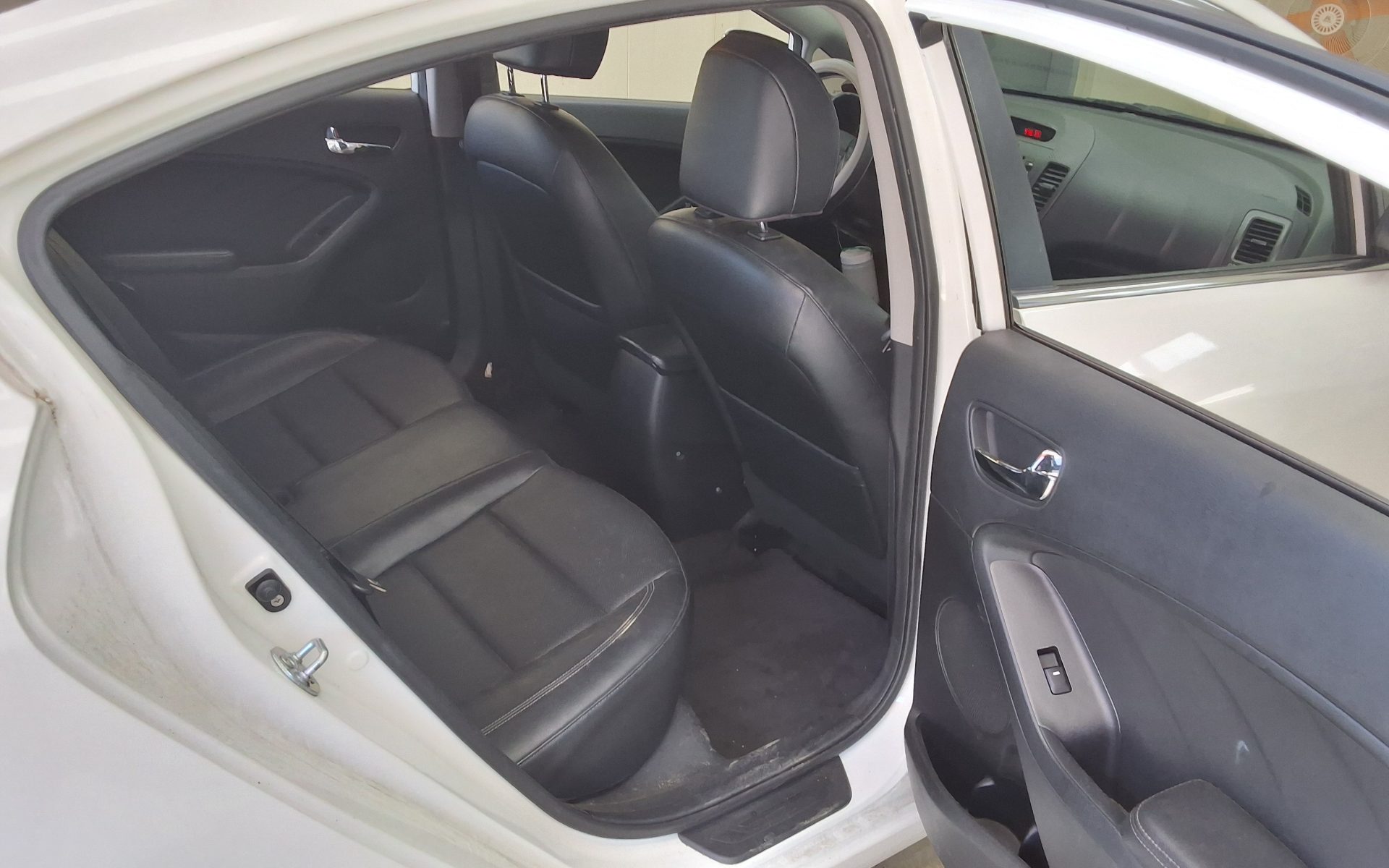 2013 - kia k3