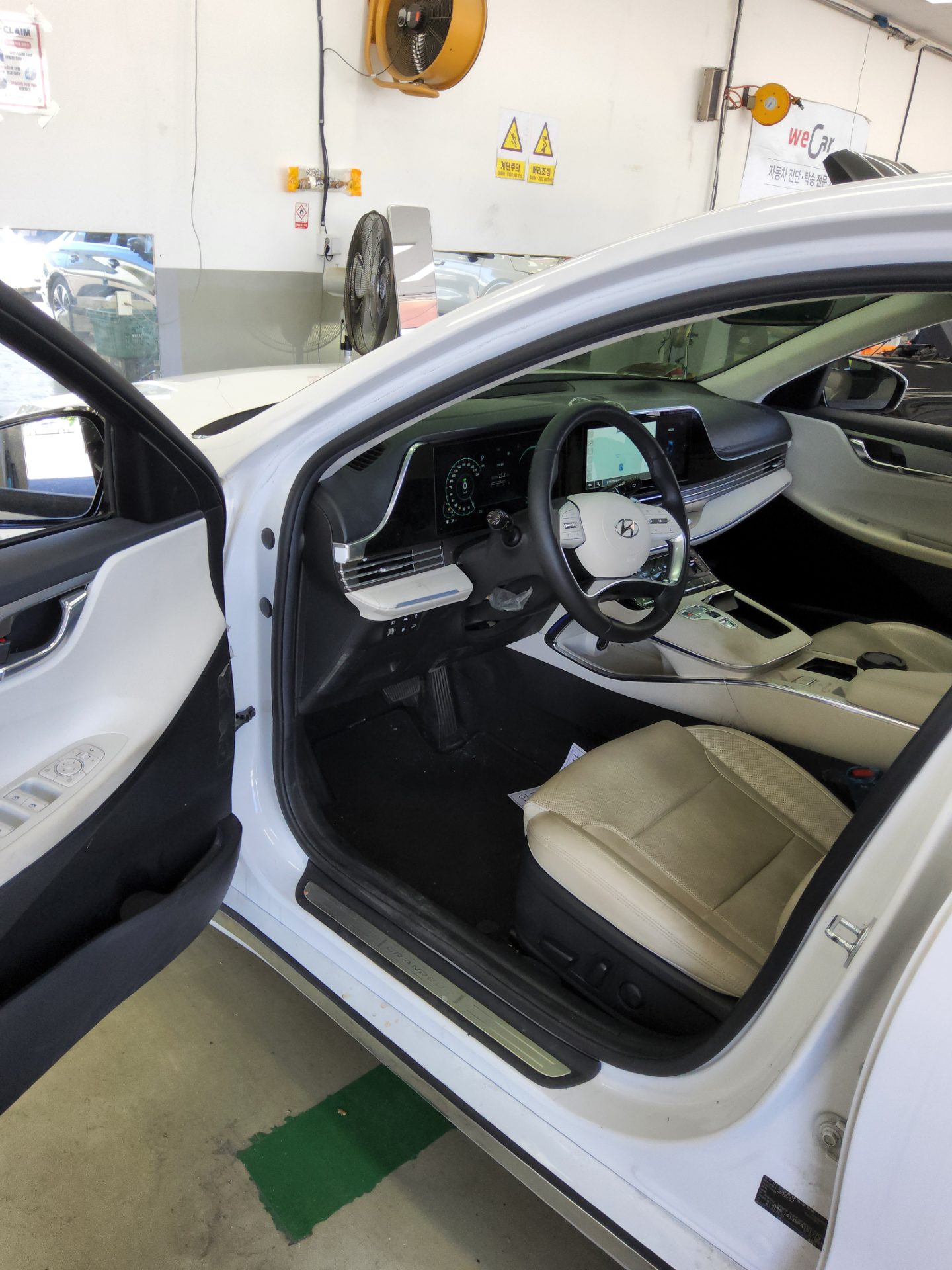 2023 - hyundai grandeur