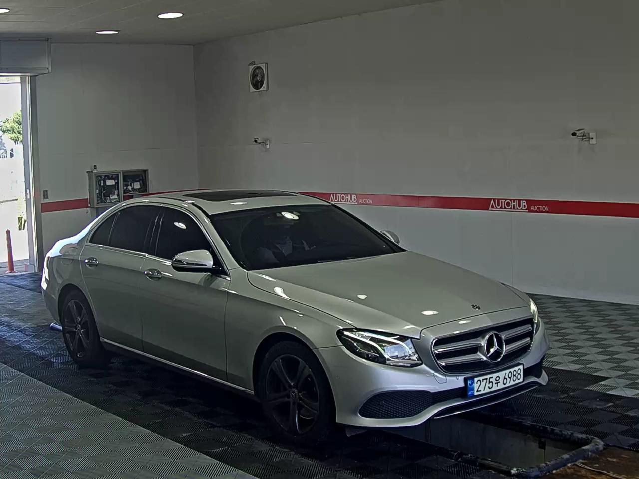 2017 - mercedes-benz e220d