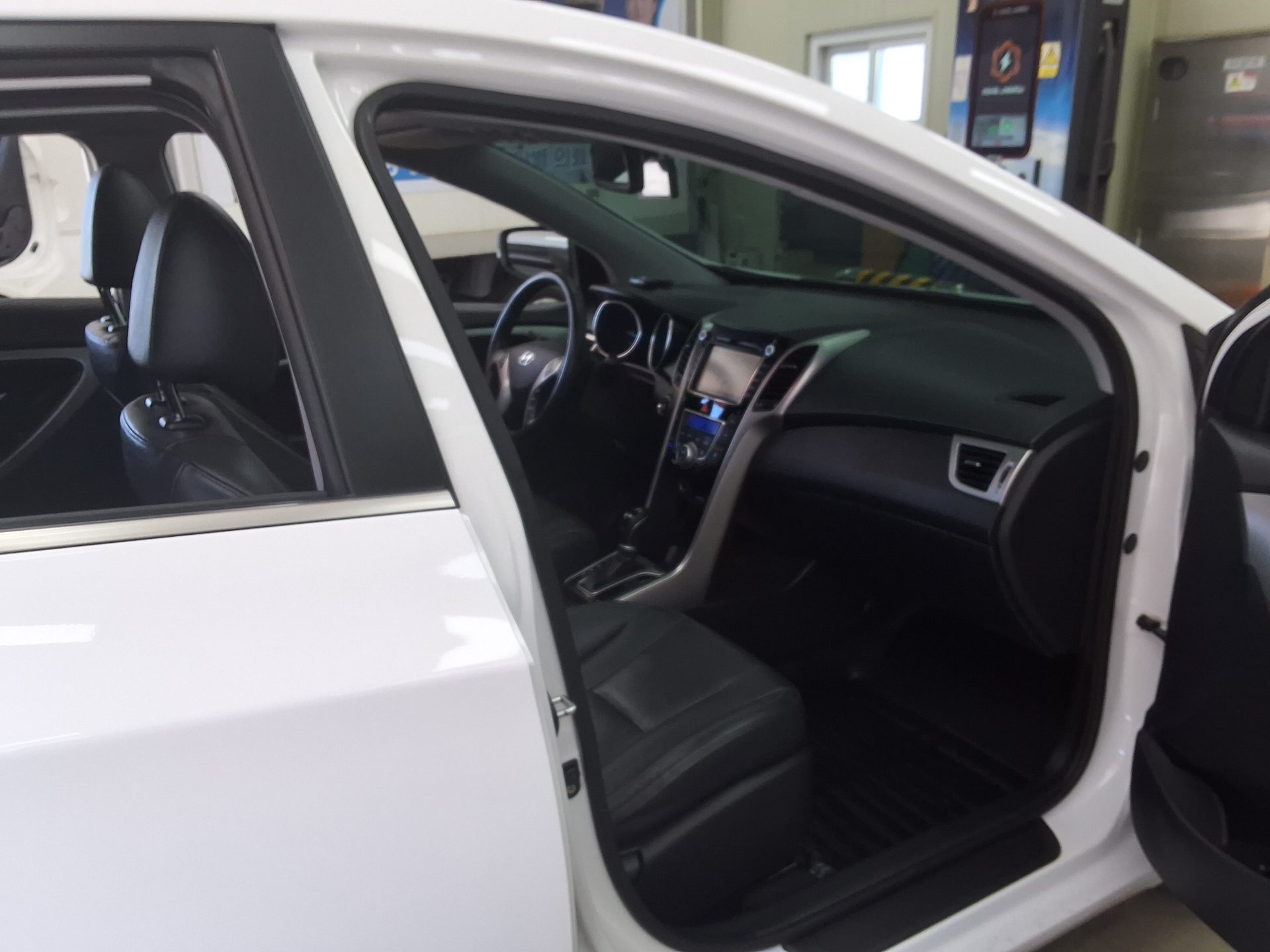 2014 - hyundai i30
