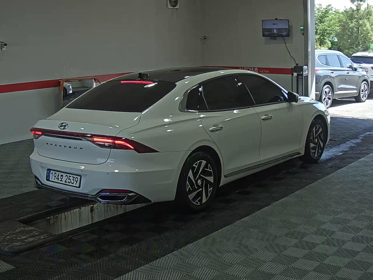 2023 - hyundai grandeur
