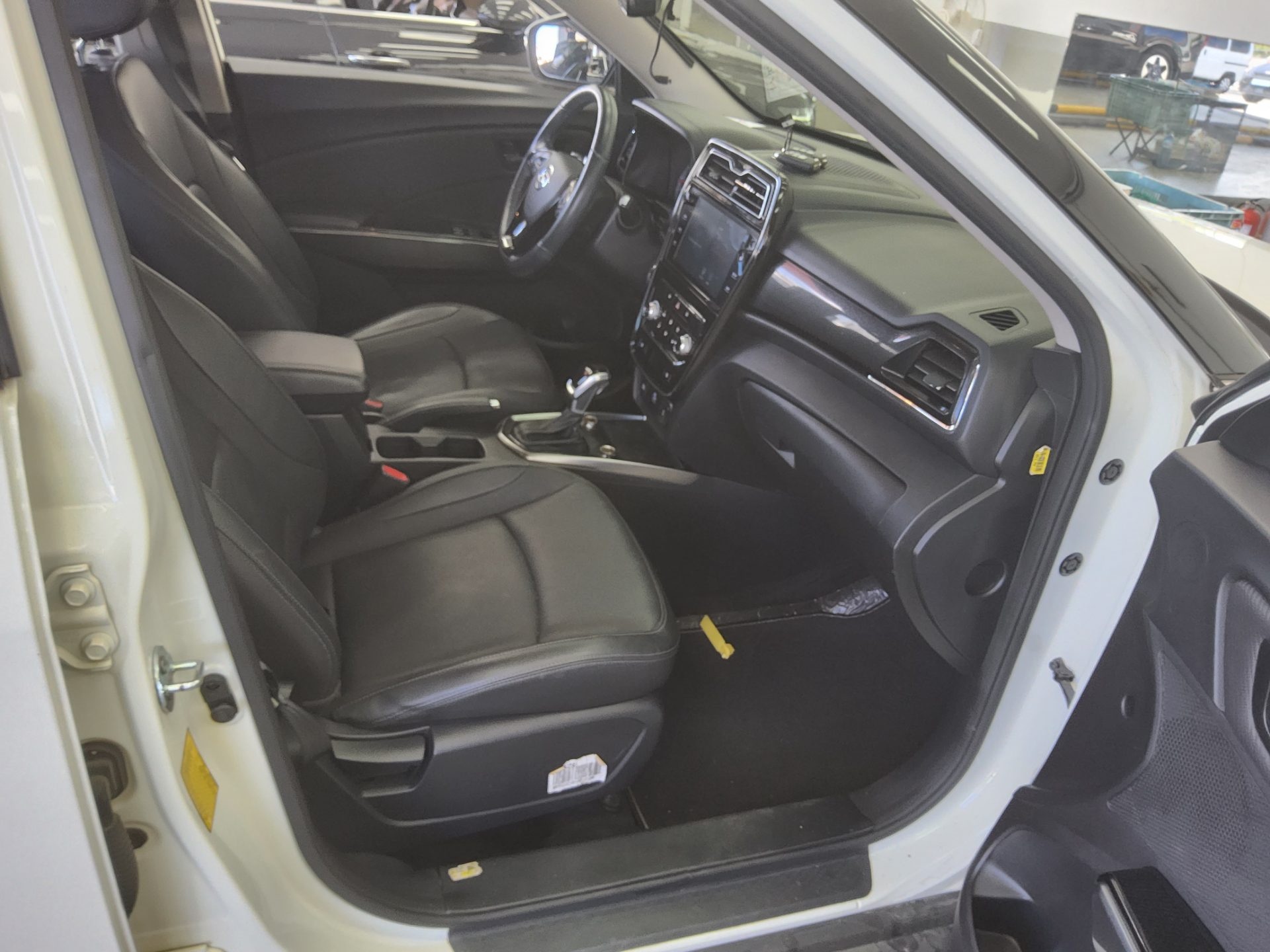 2021 - ssangyong tivoli
