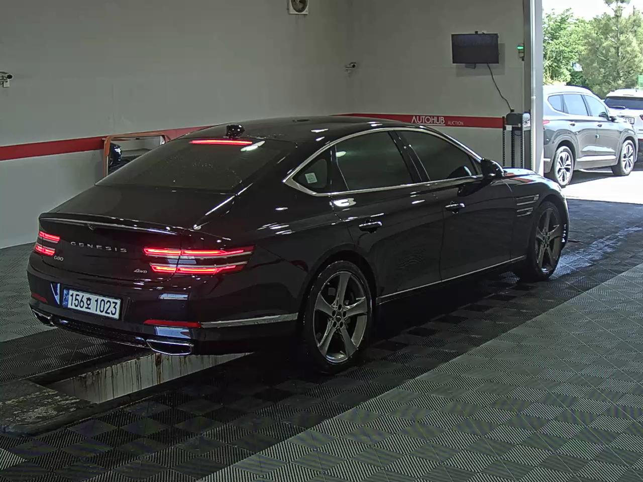 2021 - genesis g80