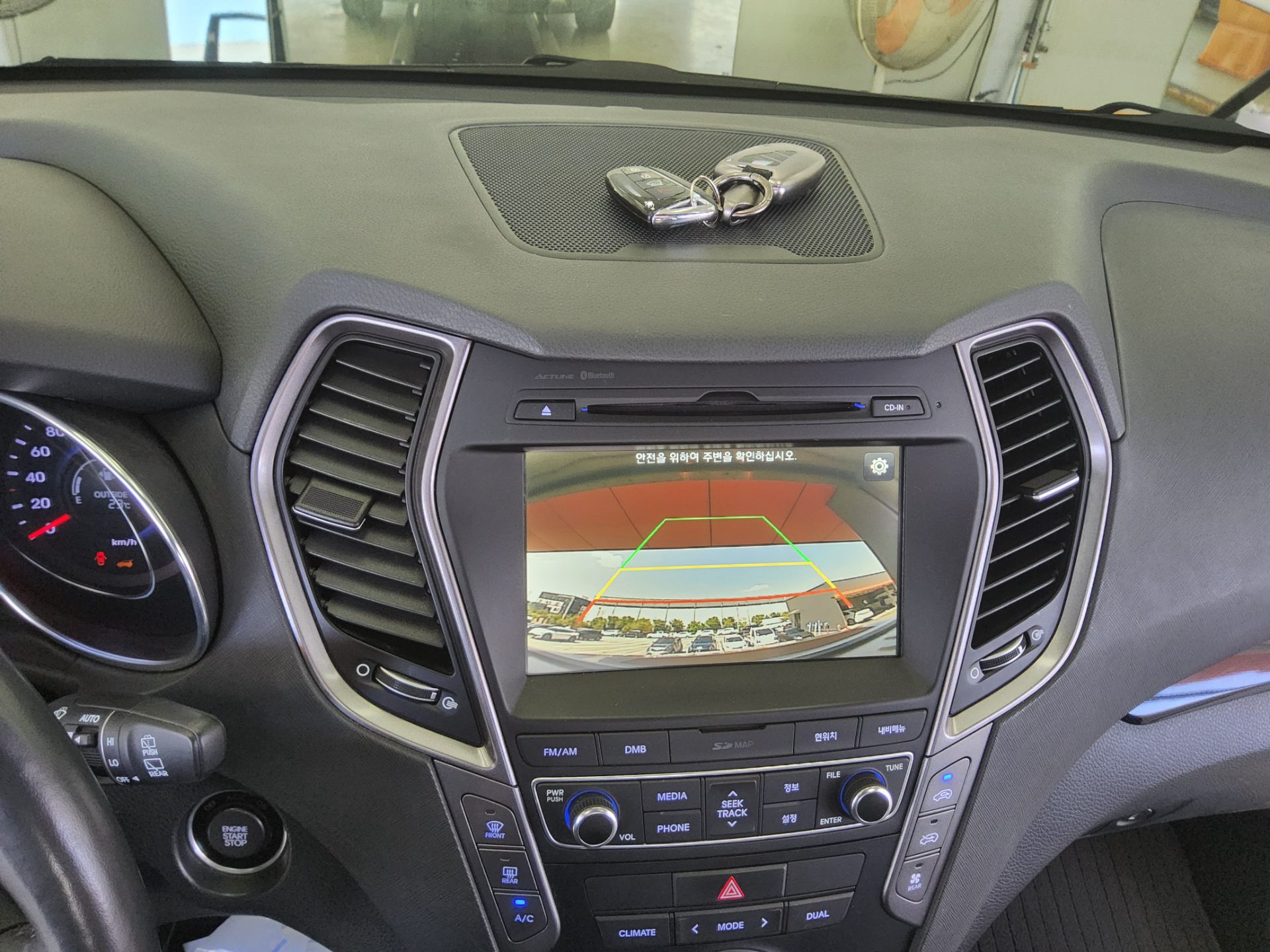 2016 - hyundai maxcruz