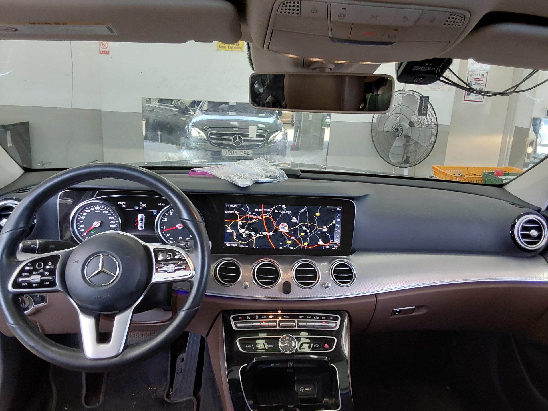 2019 - mercedes-benz e300
