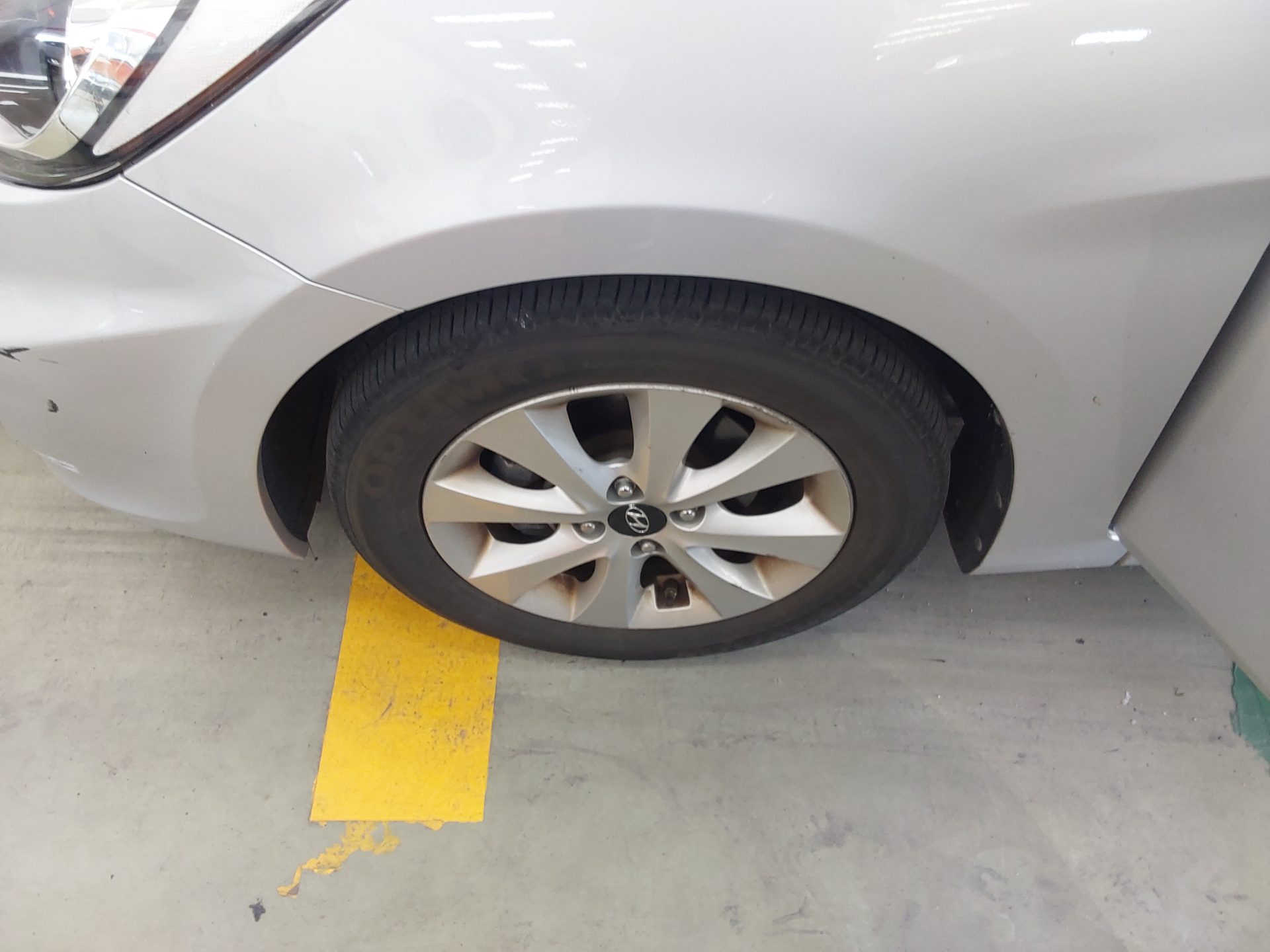 2016 - hyundai accent