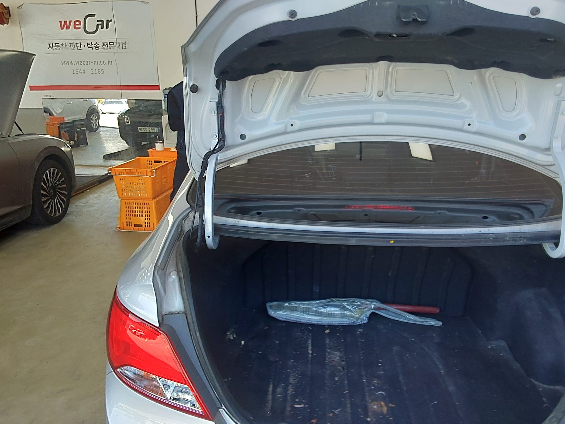 2016 - hyundai accent