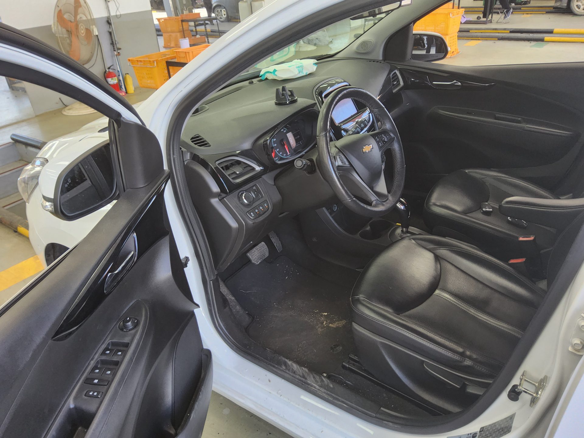 2019 - chevrolet spark
