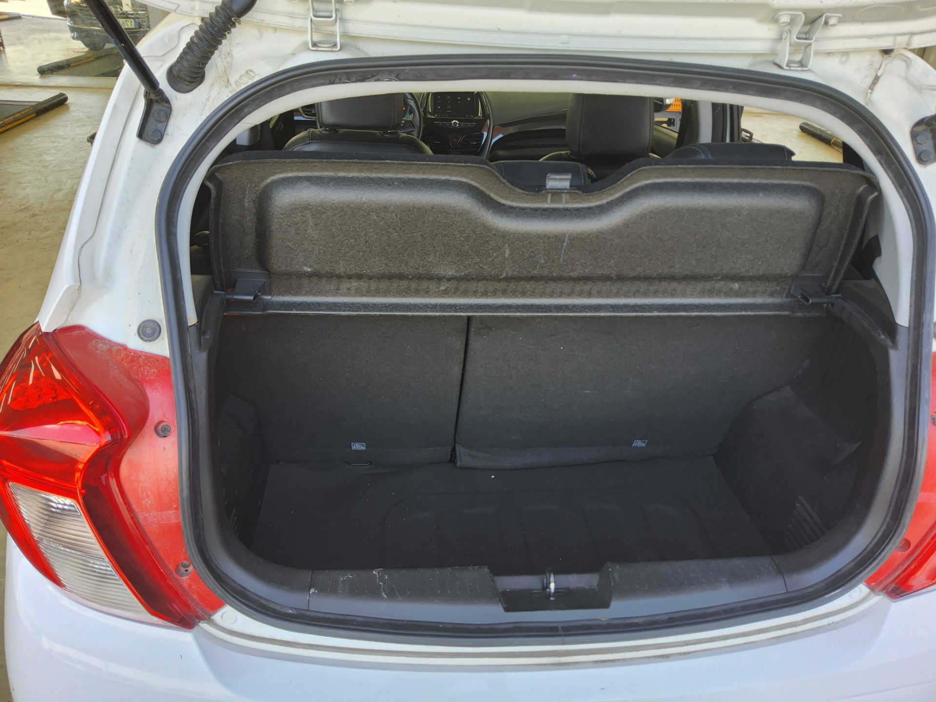 2019 - chevrolet spark