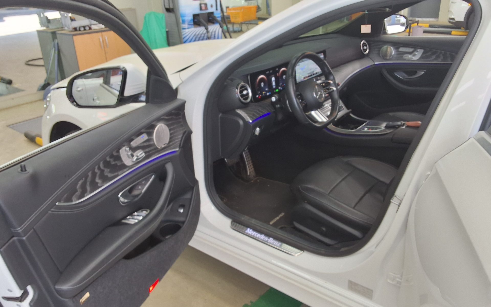 2022 - mercedes-benz e350