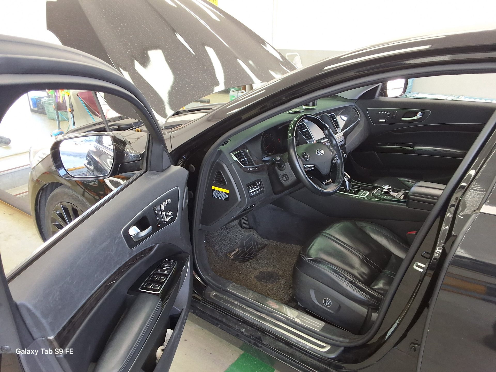 2018 - kia k9