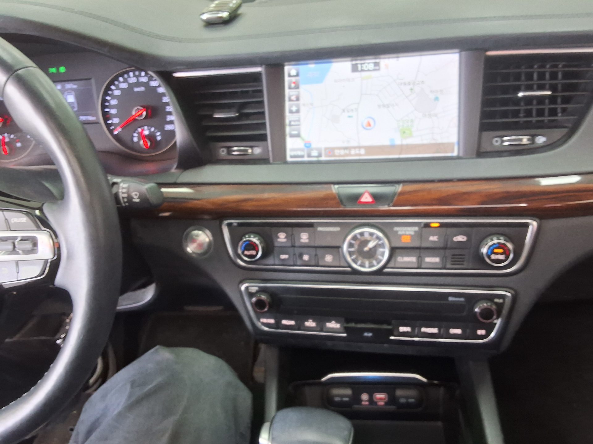 2017 - kia k7
