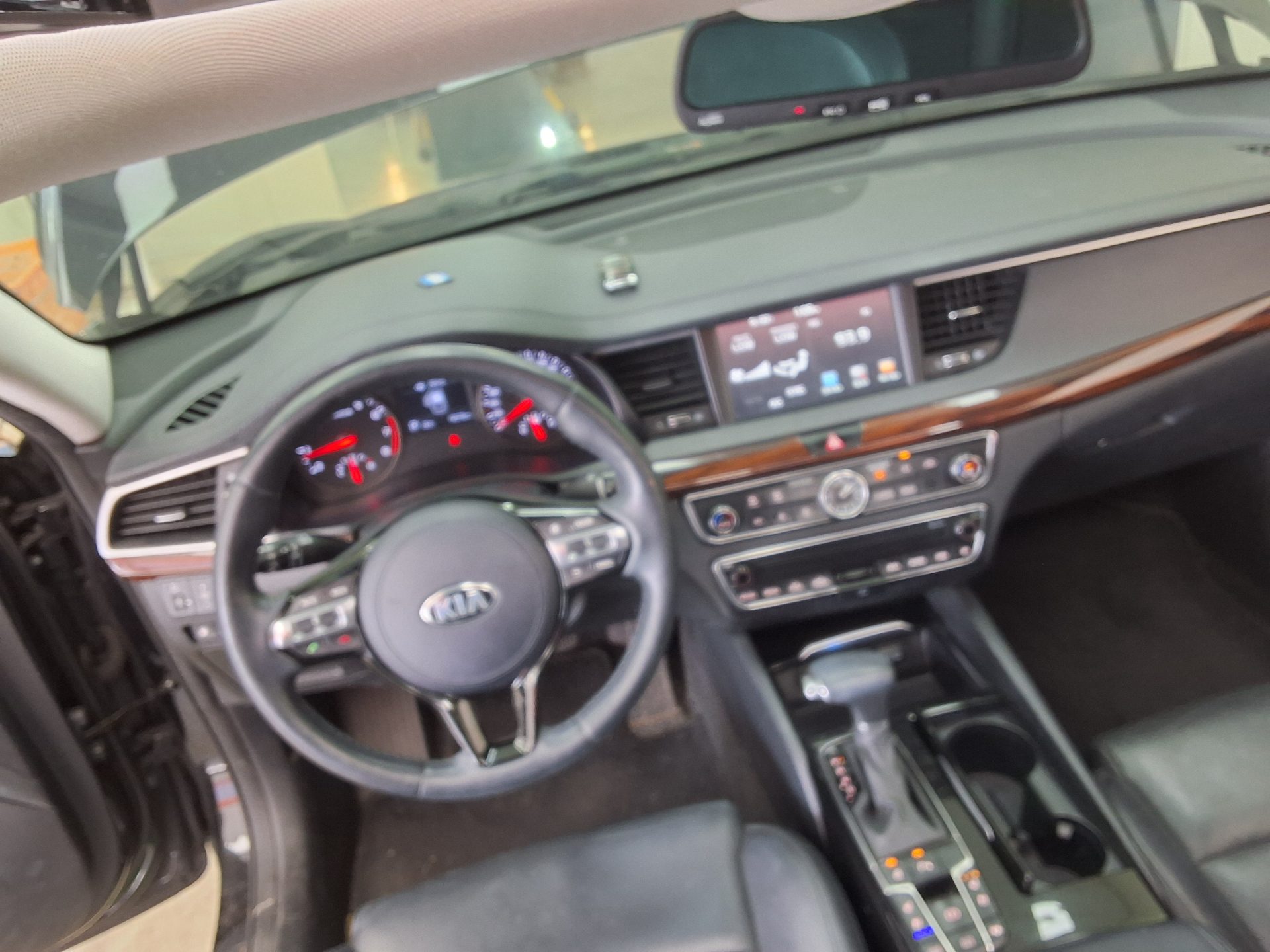 2017 - kia k7