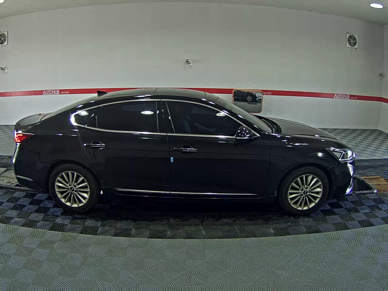 2017 - kia k7