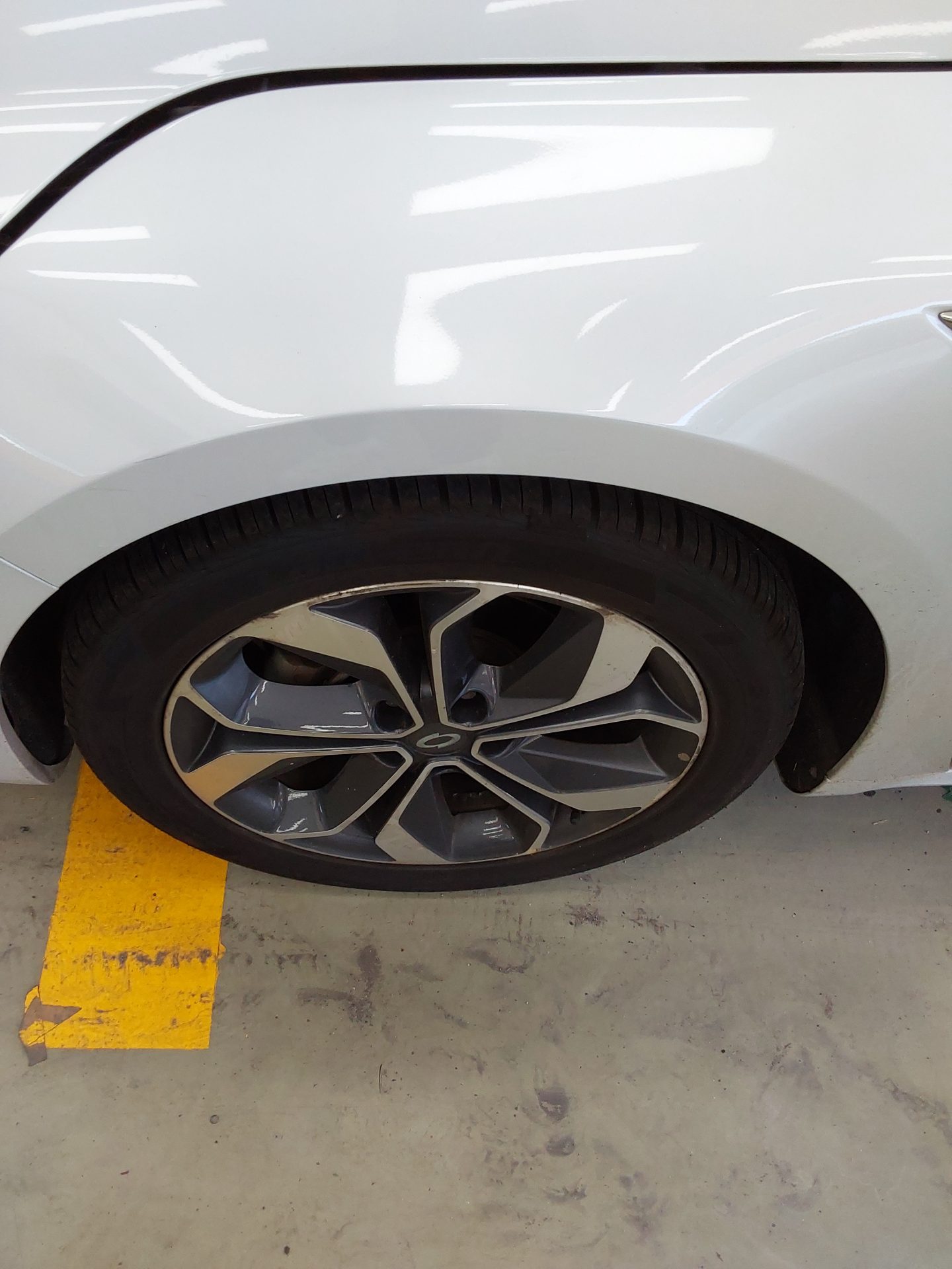 2019 - renault sm6