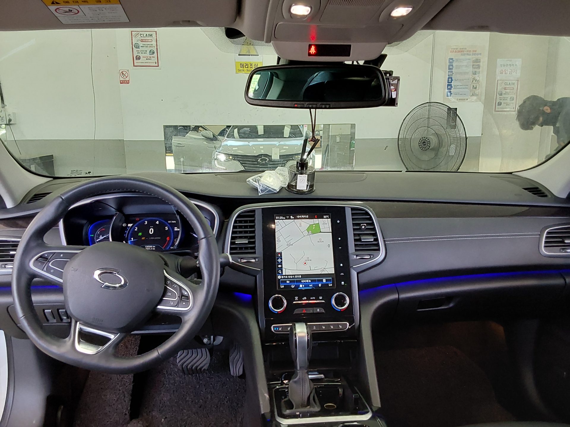 2019 - renault sm6