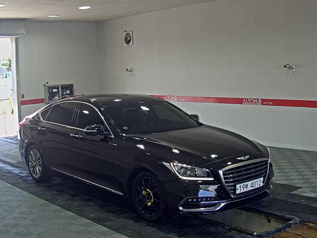 2018 - genesis g80