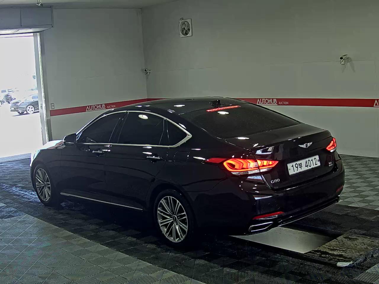 2018 - genesis g80