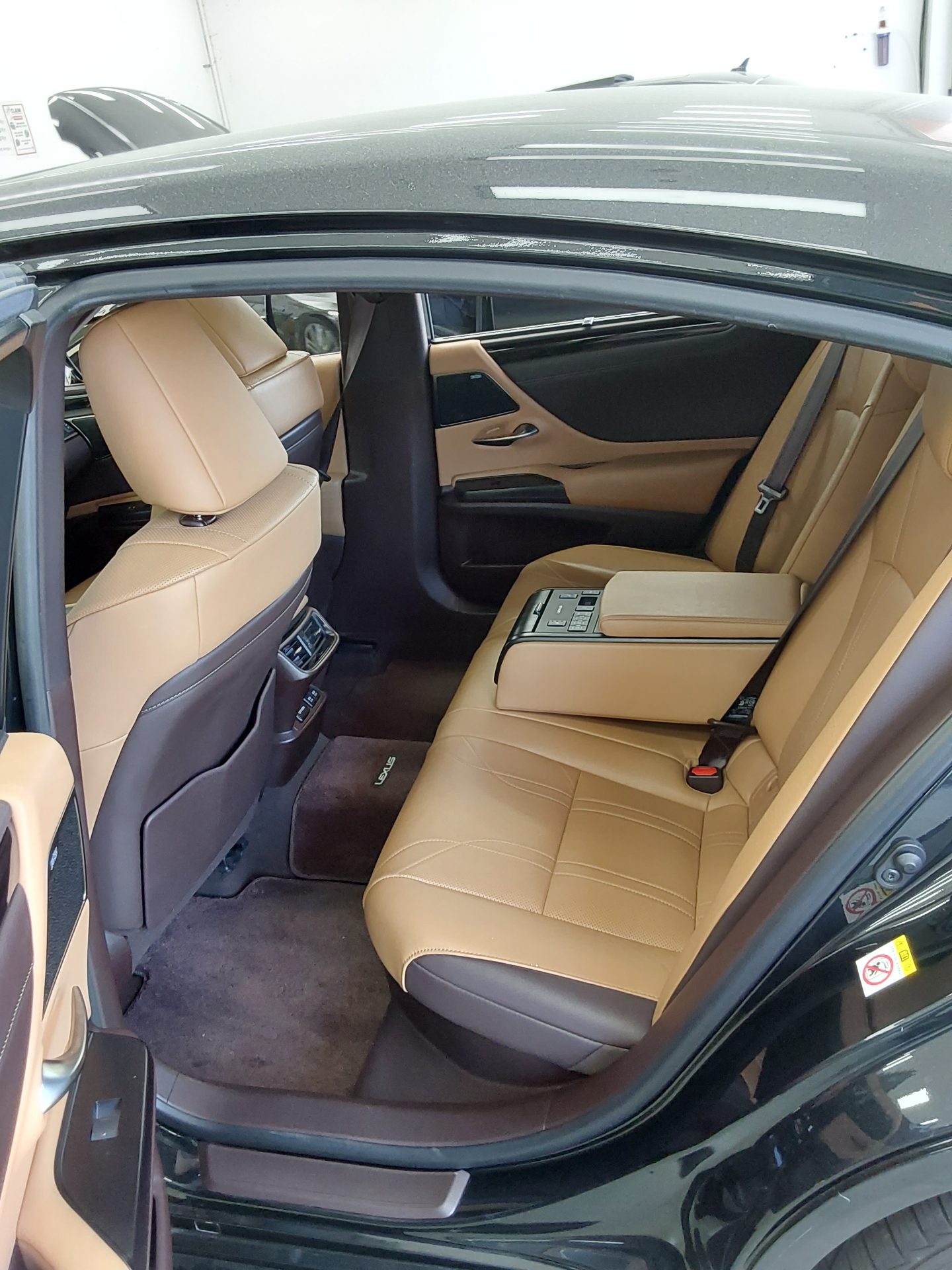 2019 - lexus es