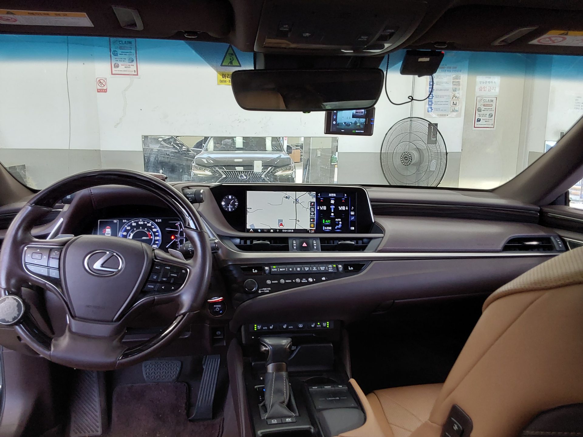 2019 - lexus es