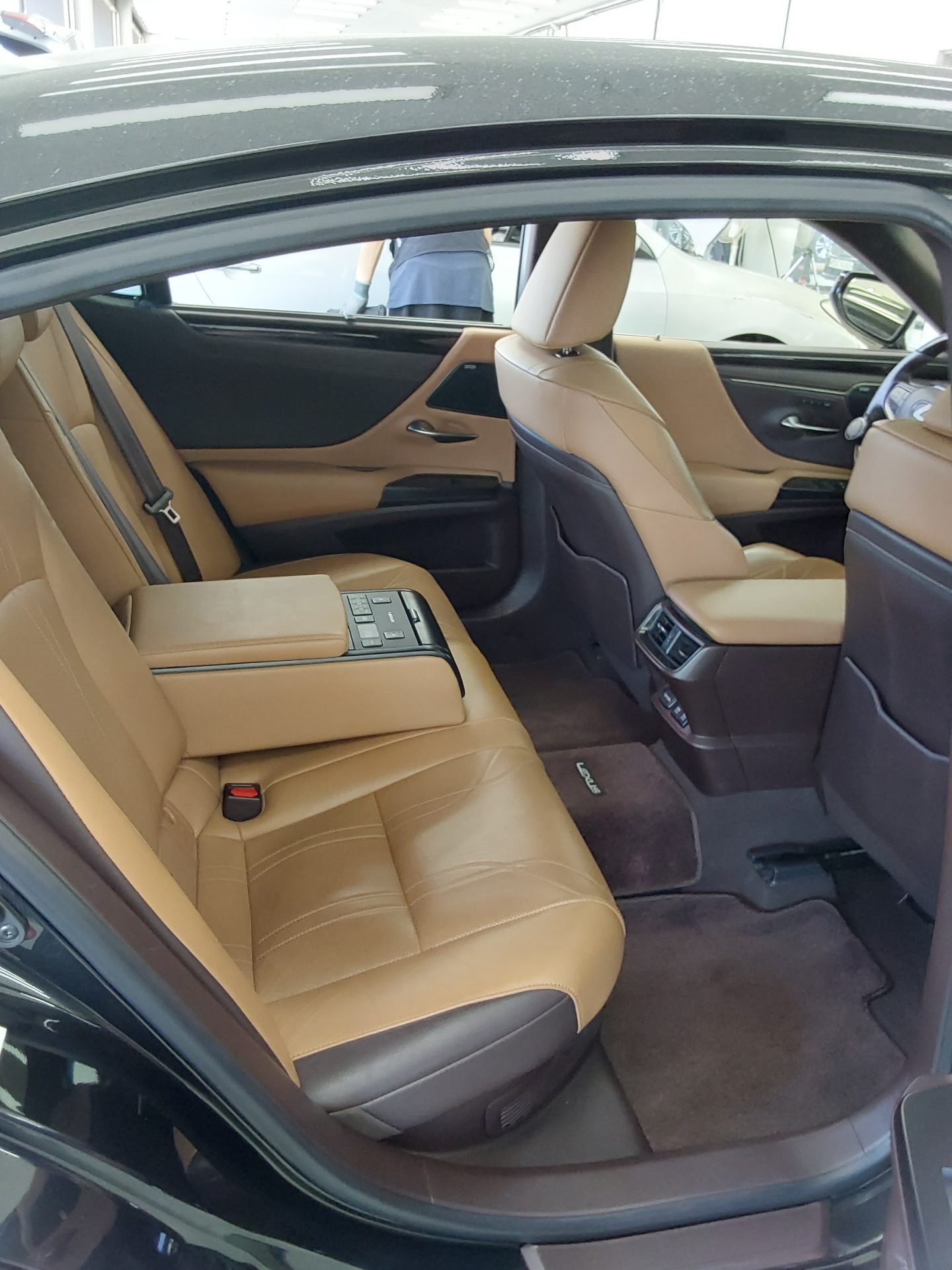 2019 - lexus es