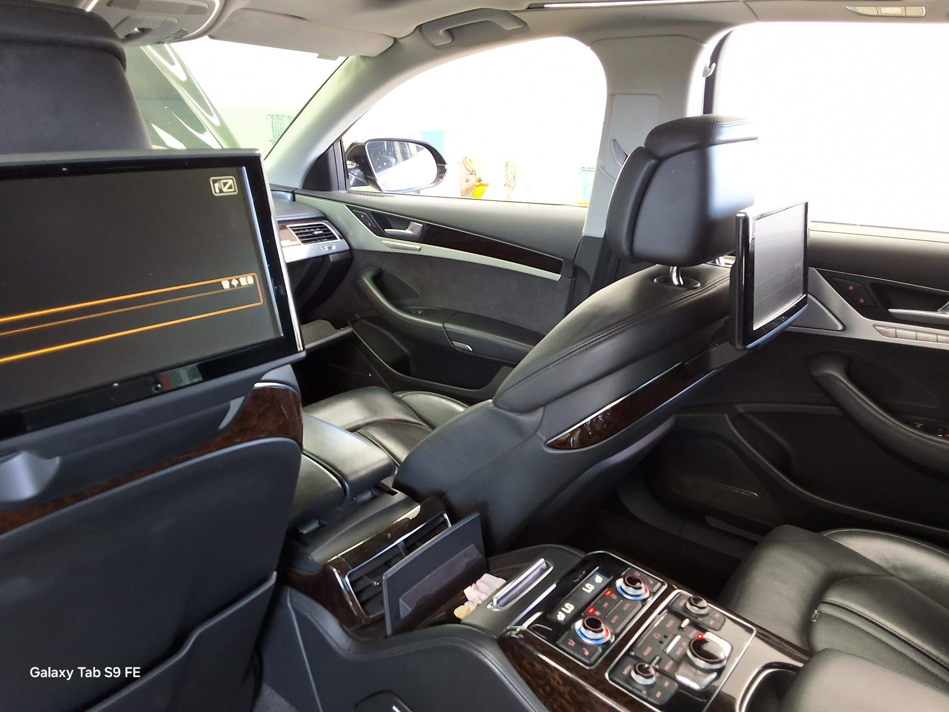 2013 - audi a8