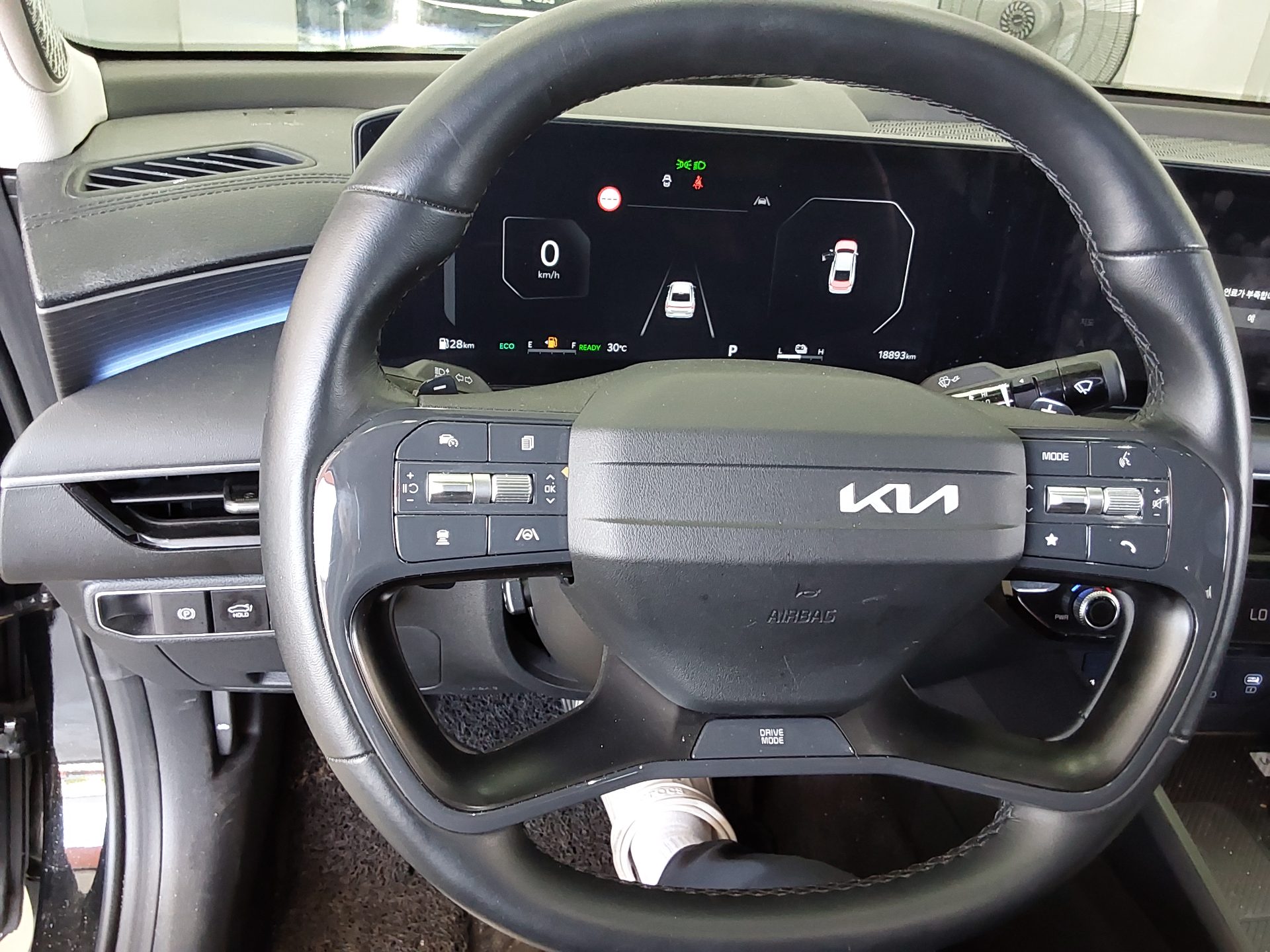 2025 - kia k8
