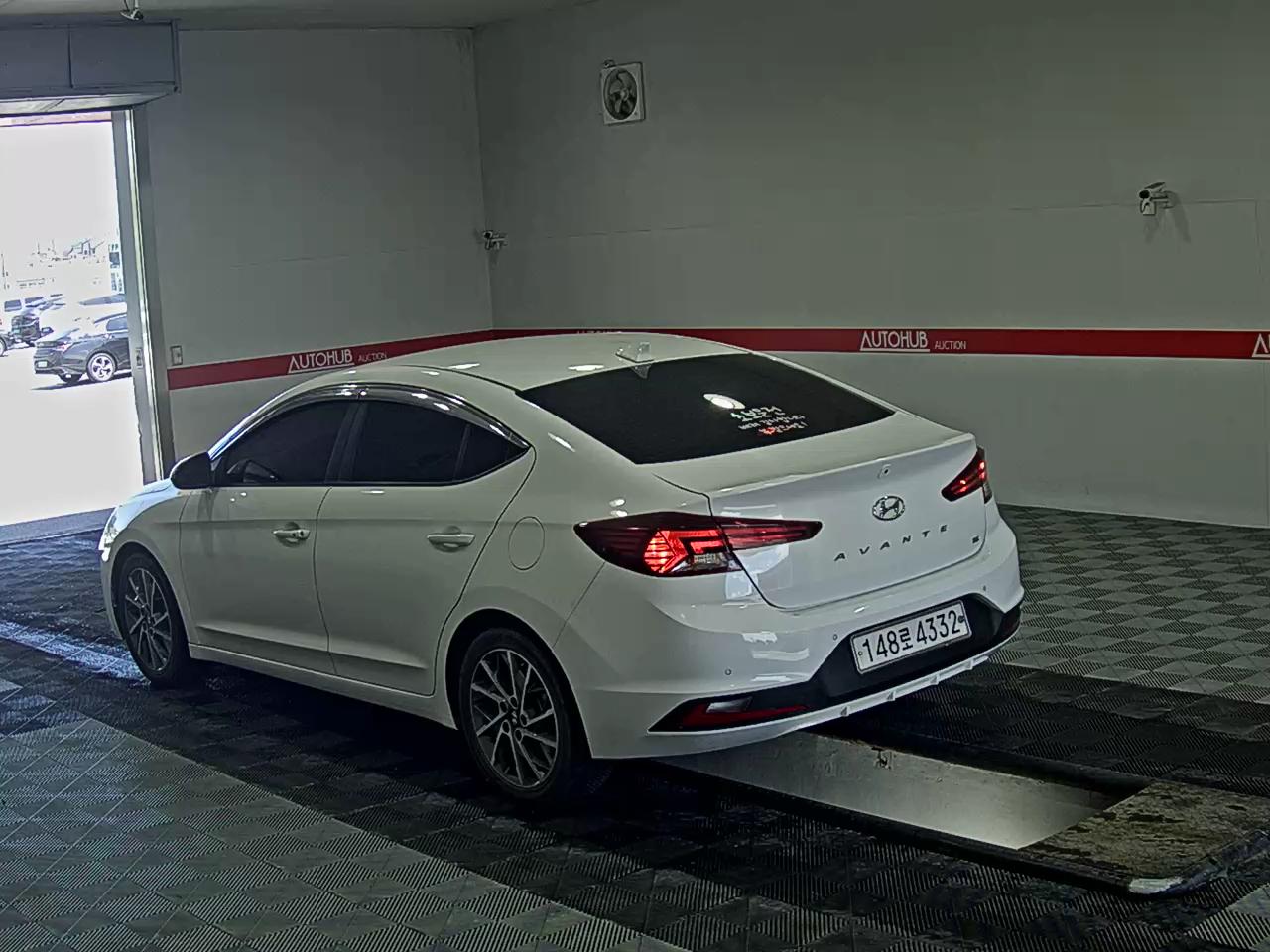2020 - hyundai avante