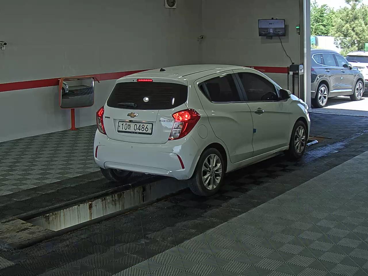 2019 - chevrolet spark