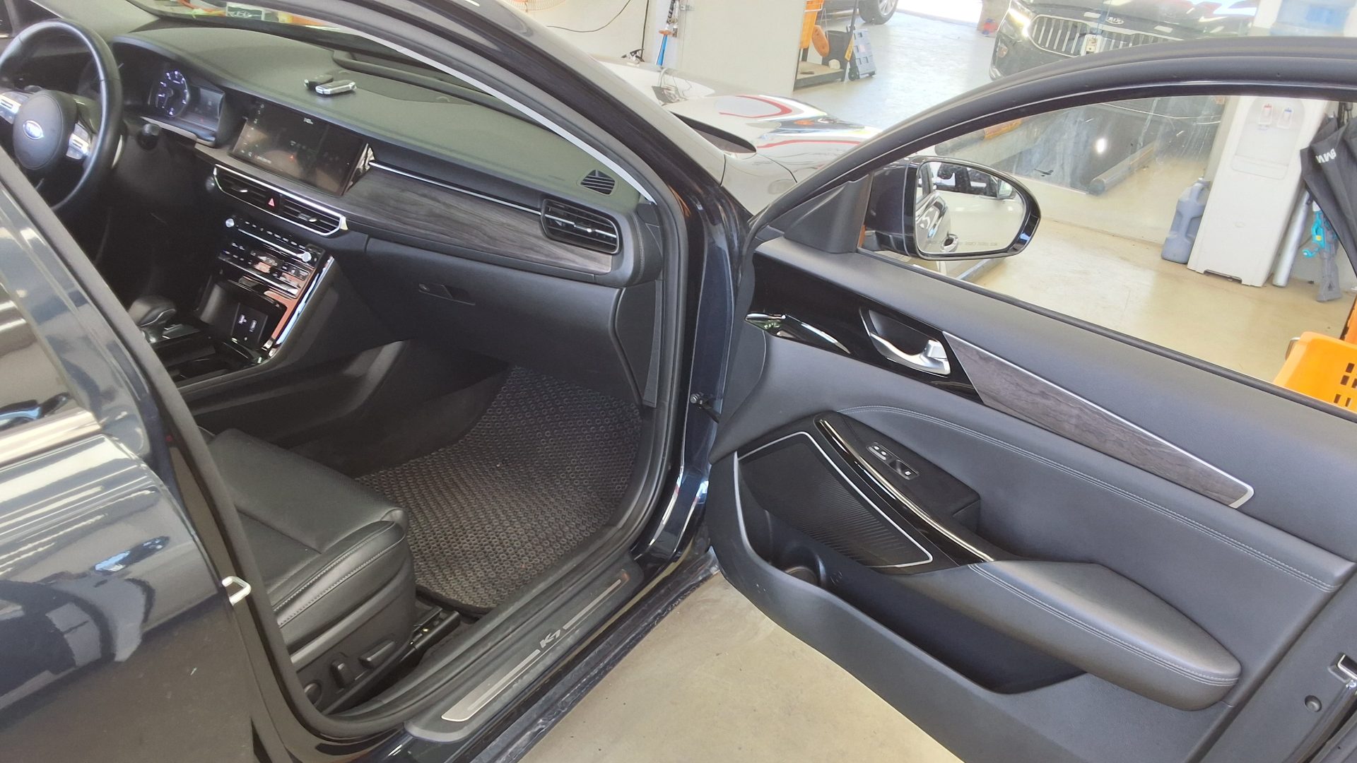 2020 - kia k7