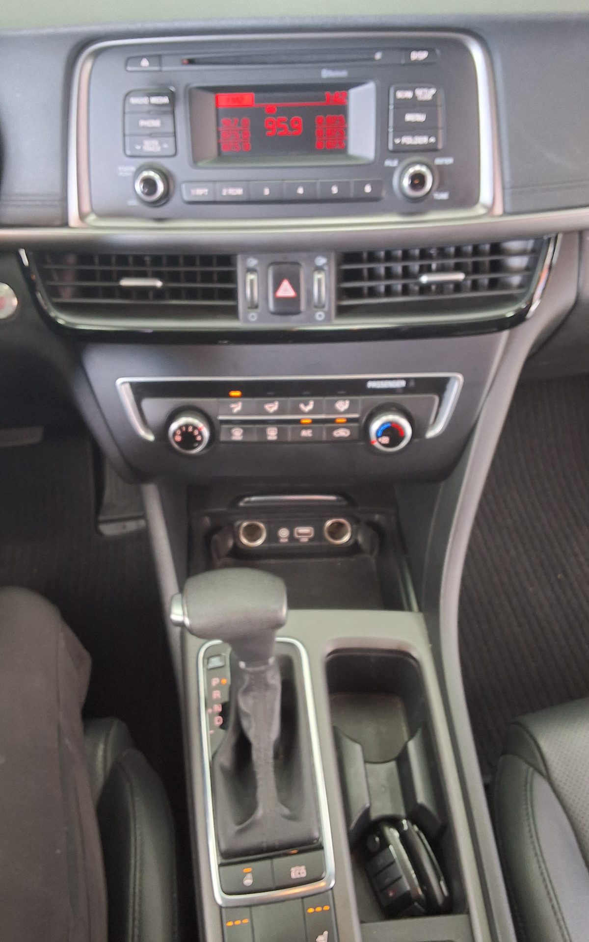 2016 - kia k5