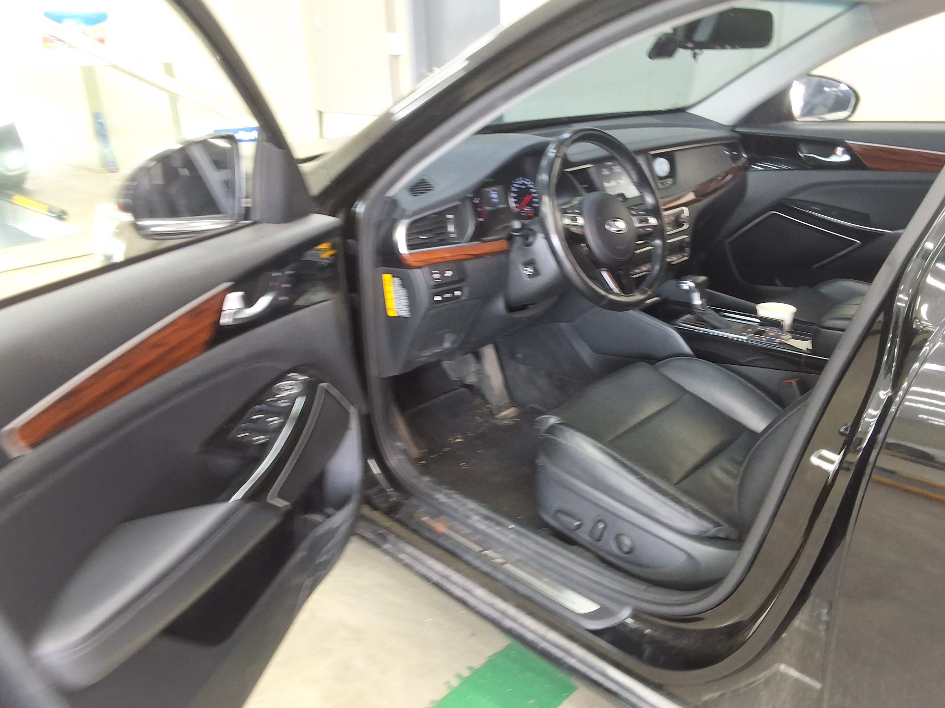 2017 - kia k7