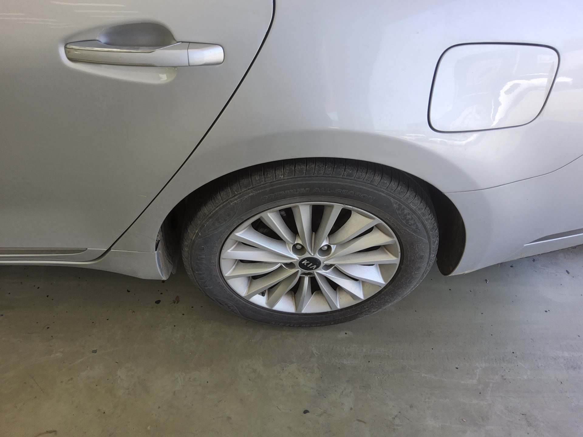 2019 - kia k7
