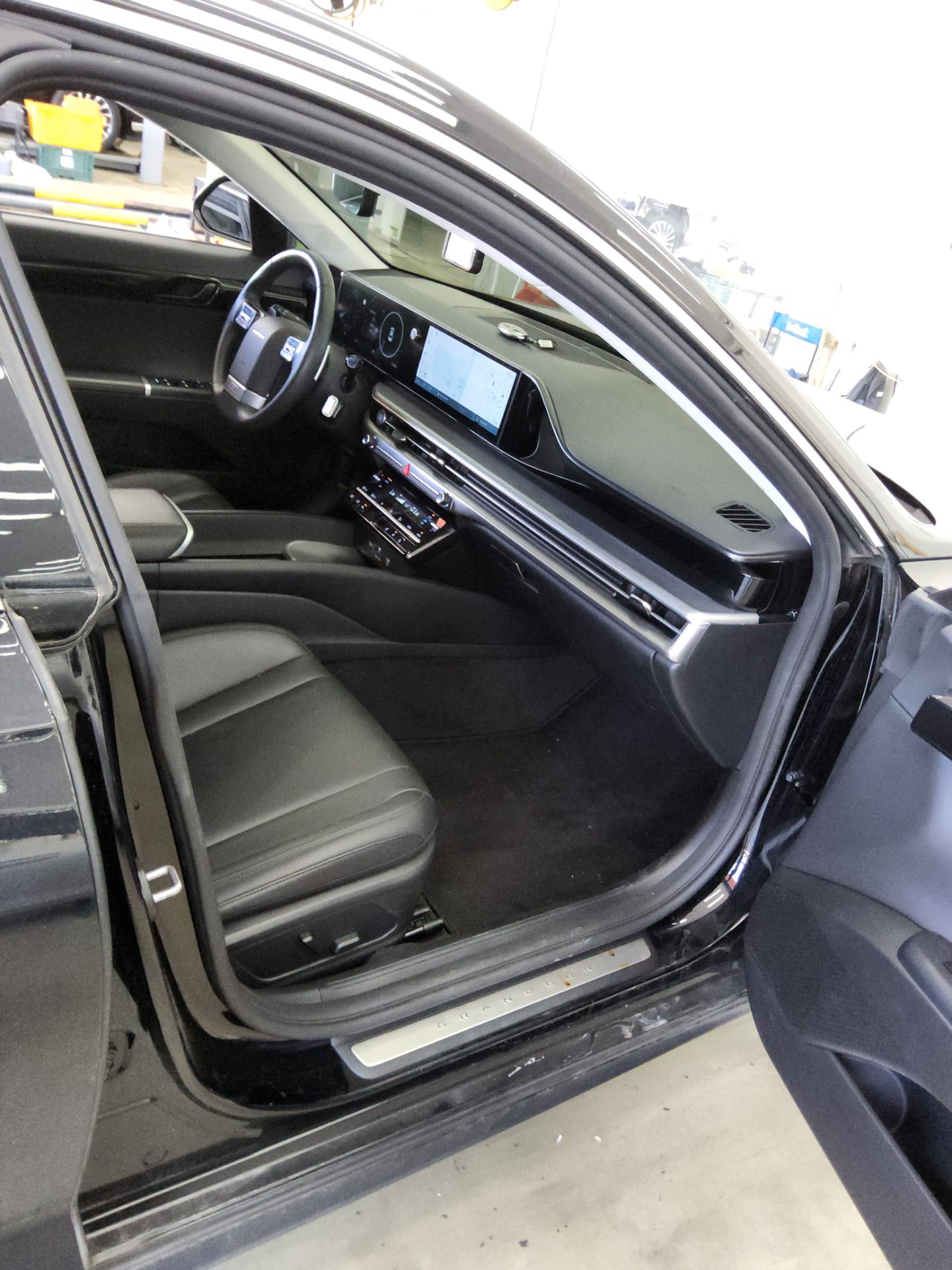 2023 - hyundai grandeur