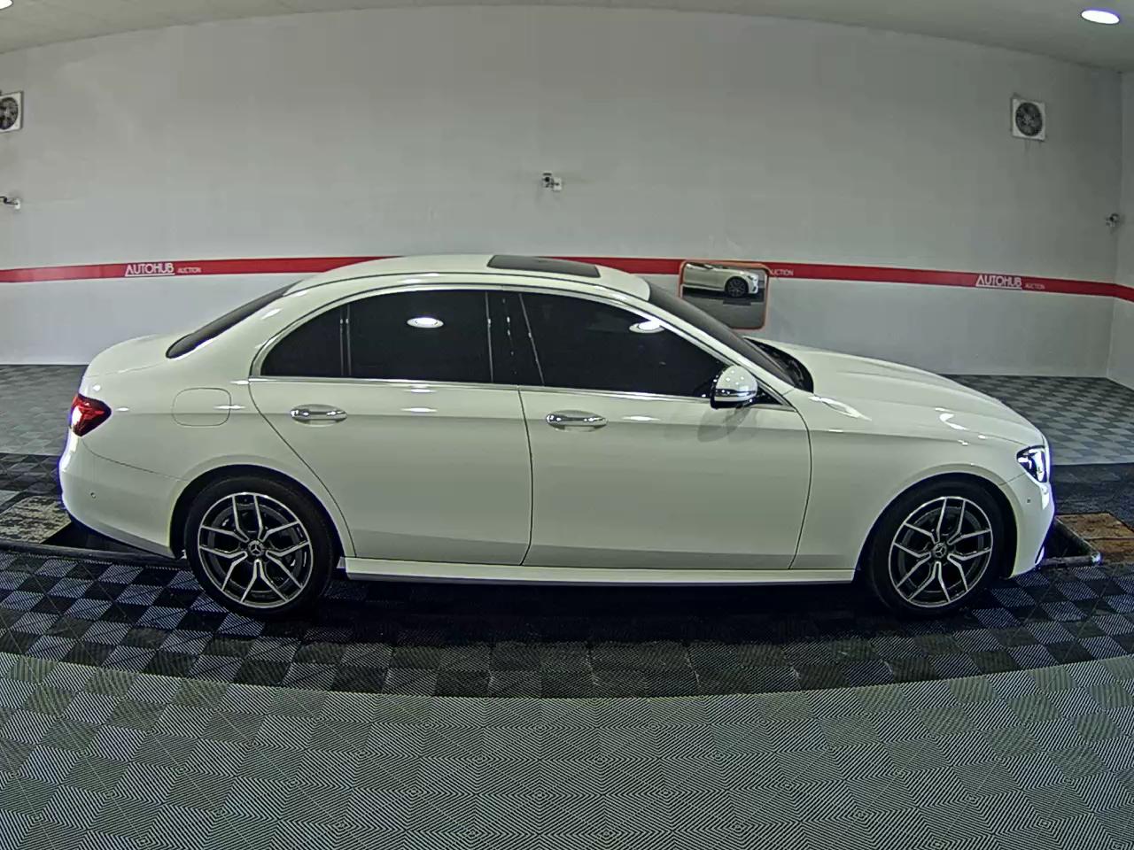2022 - mercedes-benz e220d