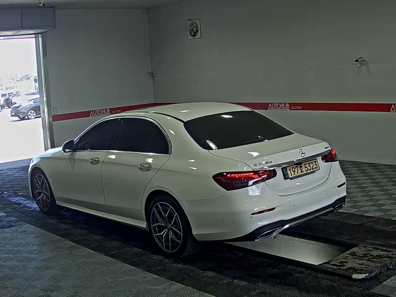 2022 - mercedes-benz e220d