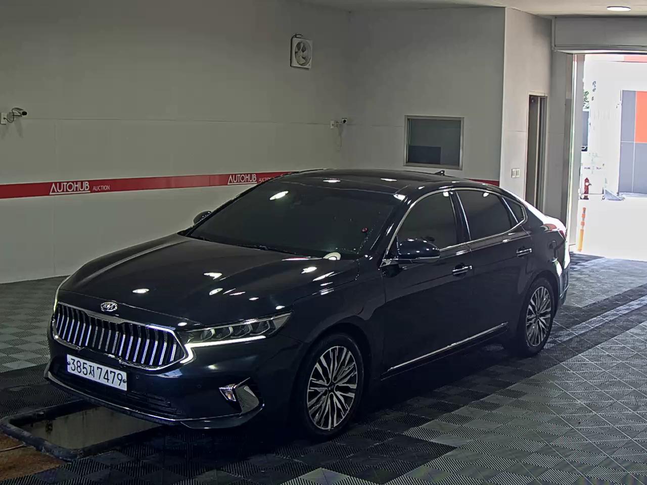 KIA K7 LPi RENTAL CAR