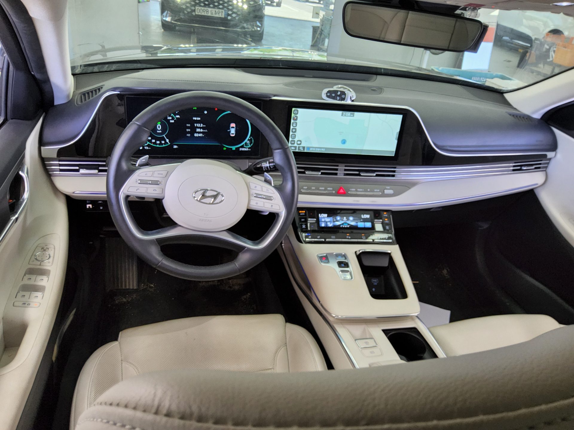 2022 - hyundai grandeur