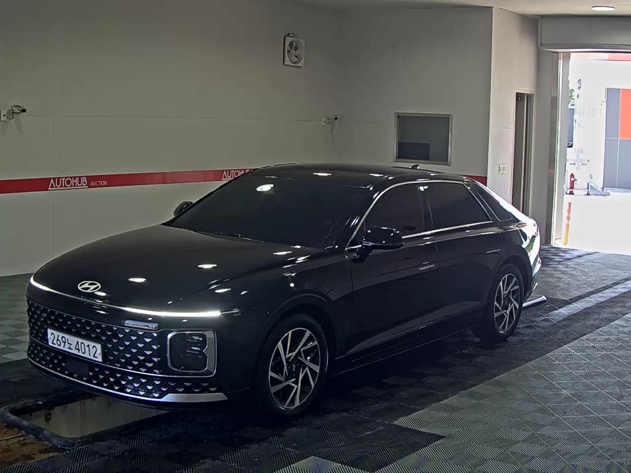 HYUNDAI GRANDEUR LPi