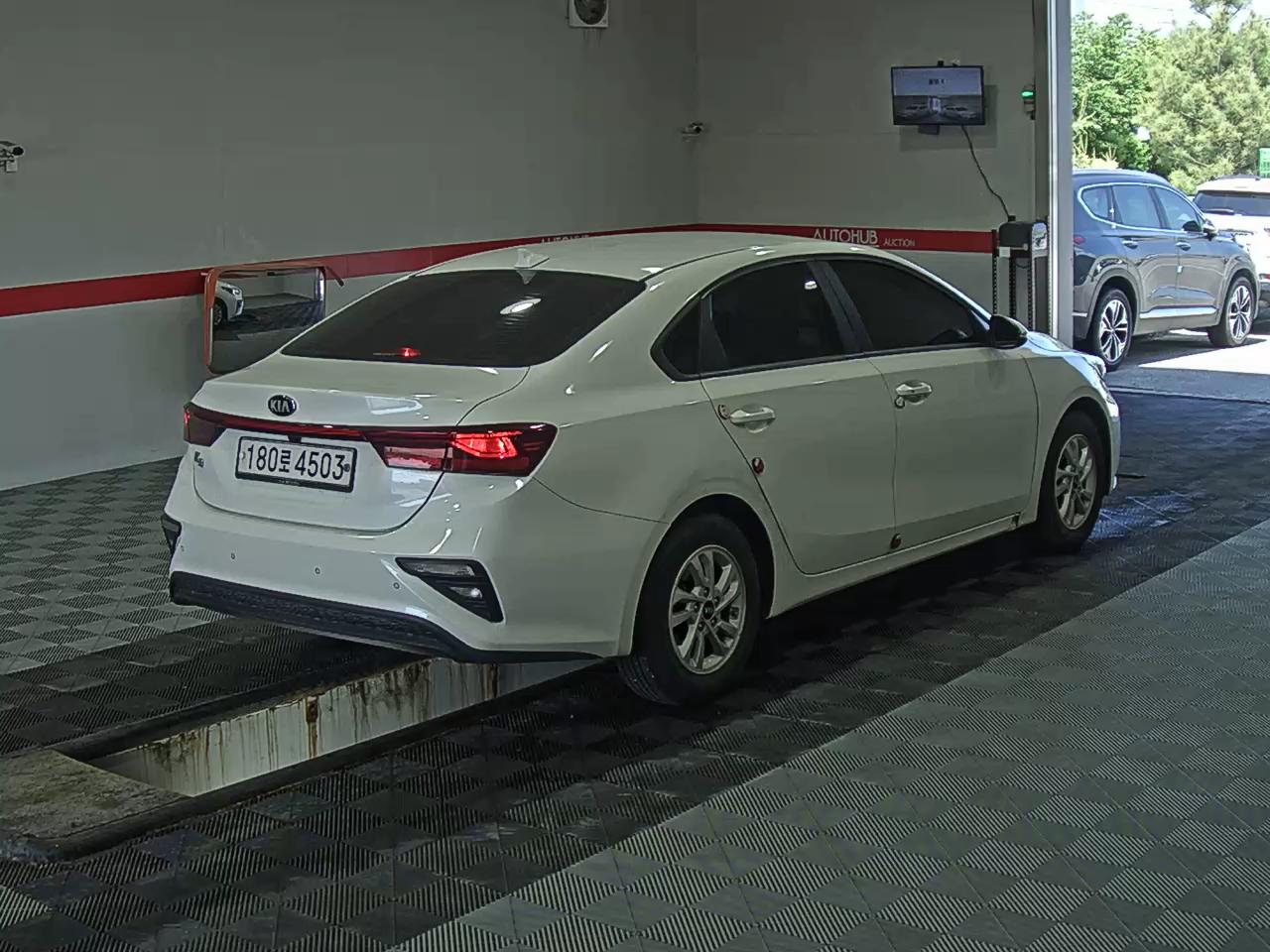 2019 - kia k3