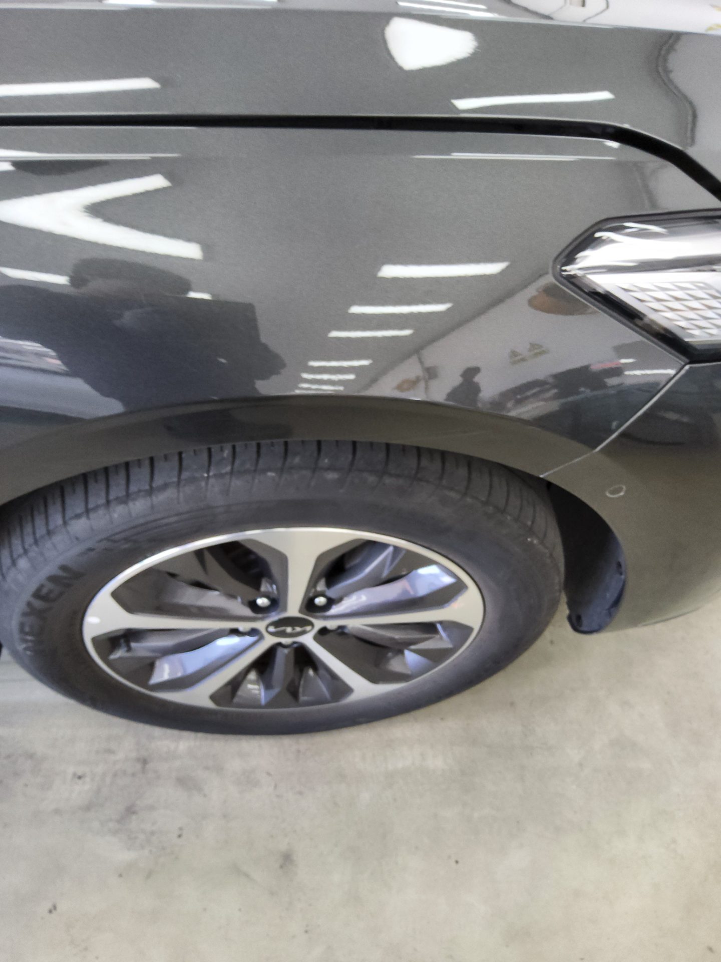 2023 - kia k8