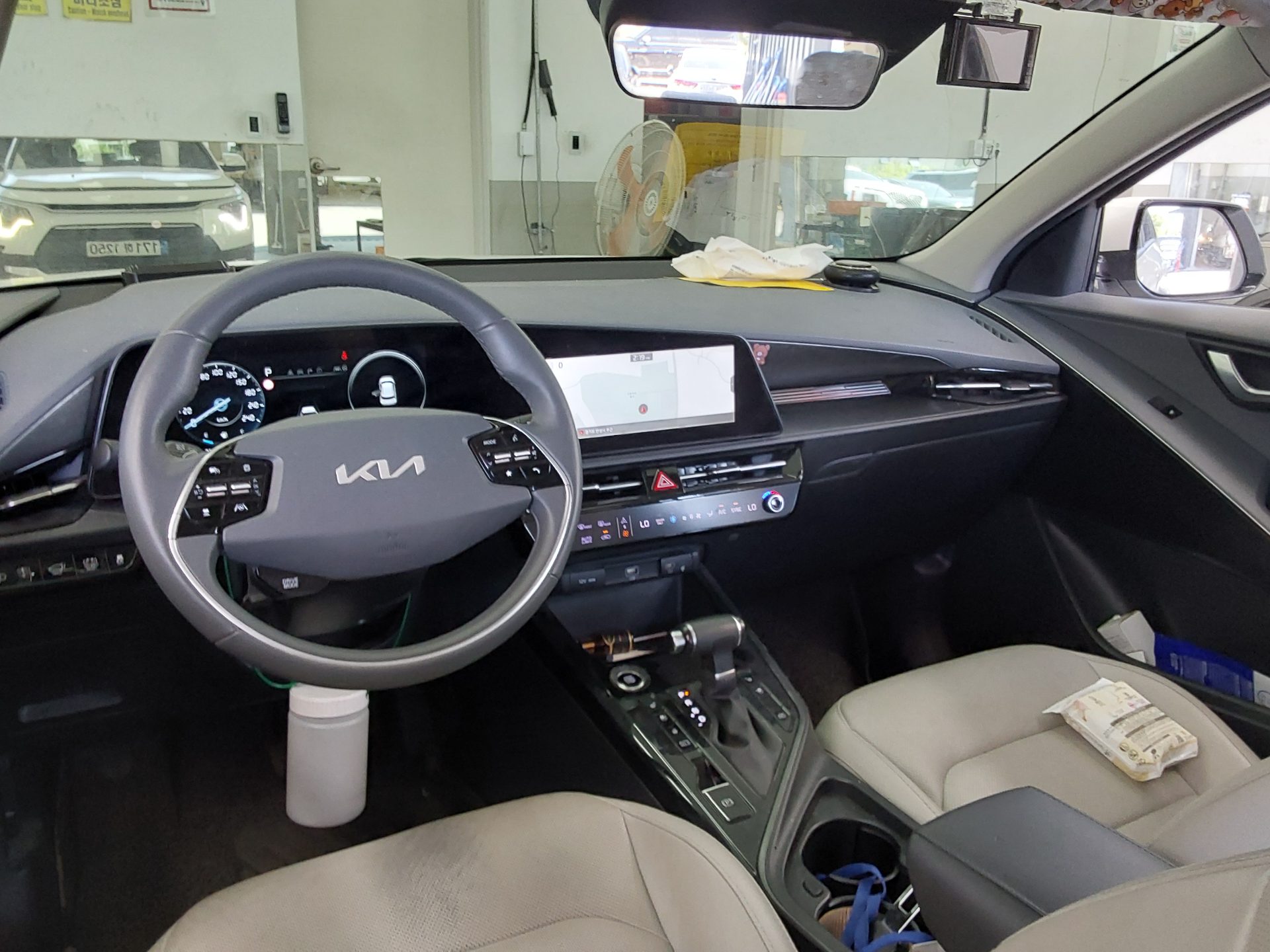 2022 - kia niro