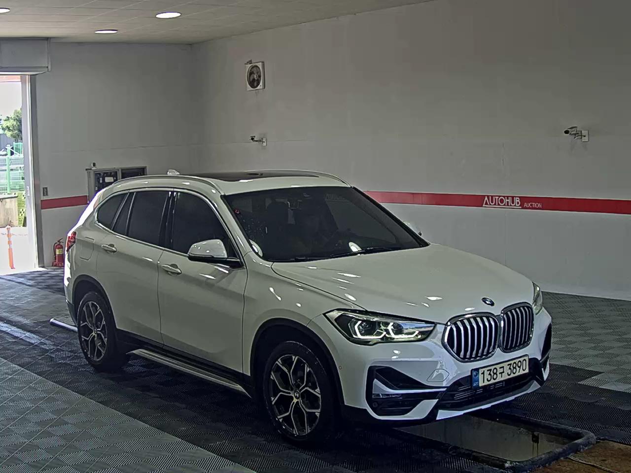2021 - bmw x1