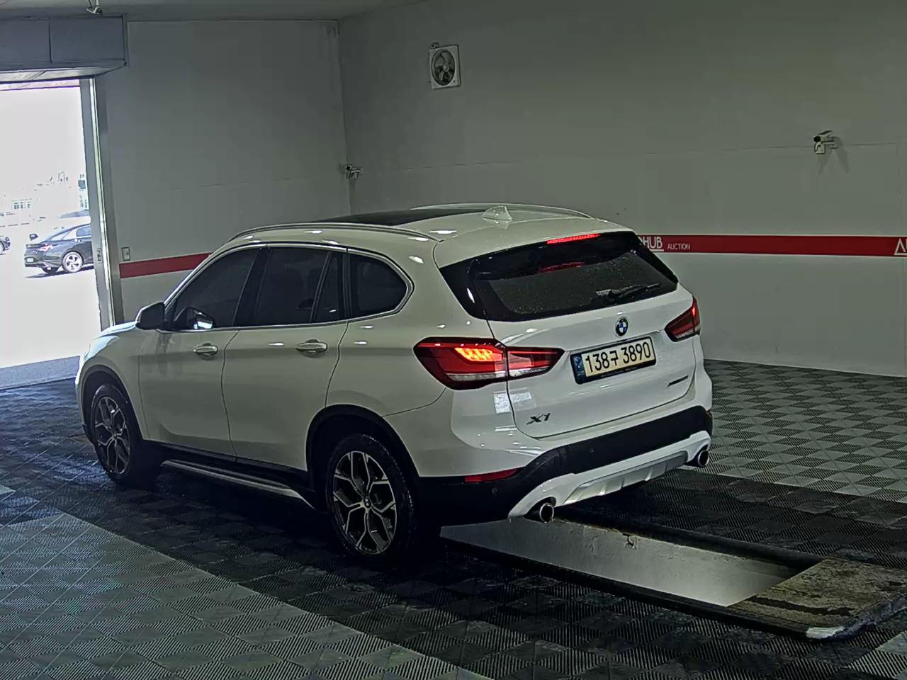 2021 - bmw x1