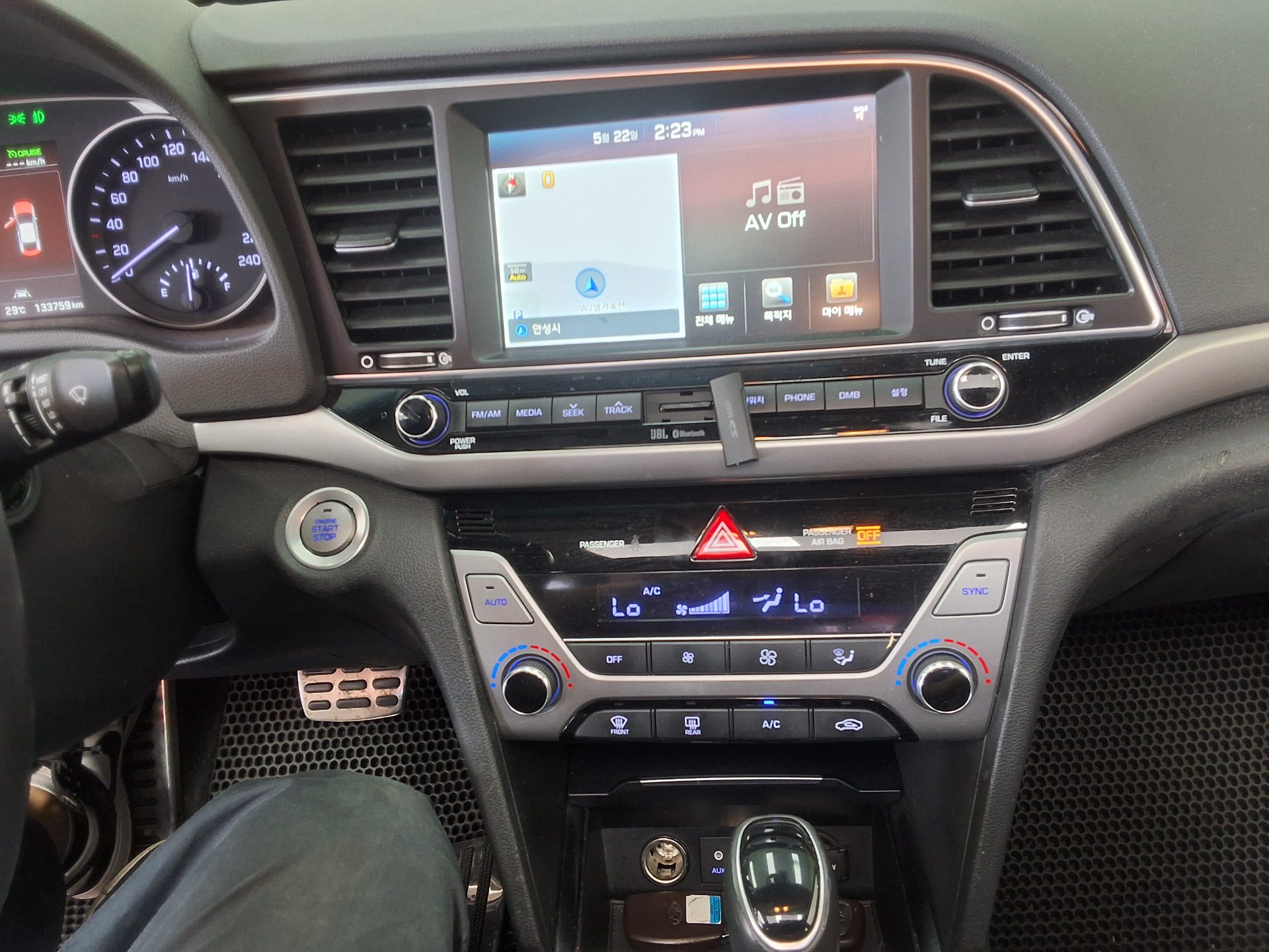 2016 - hyundai avante