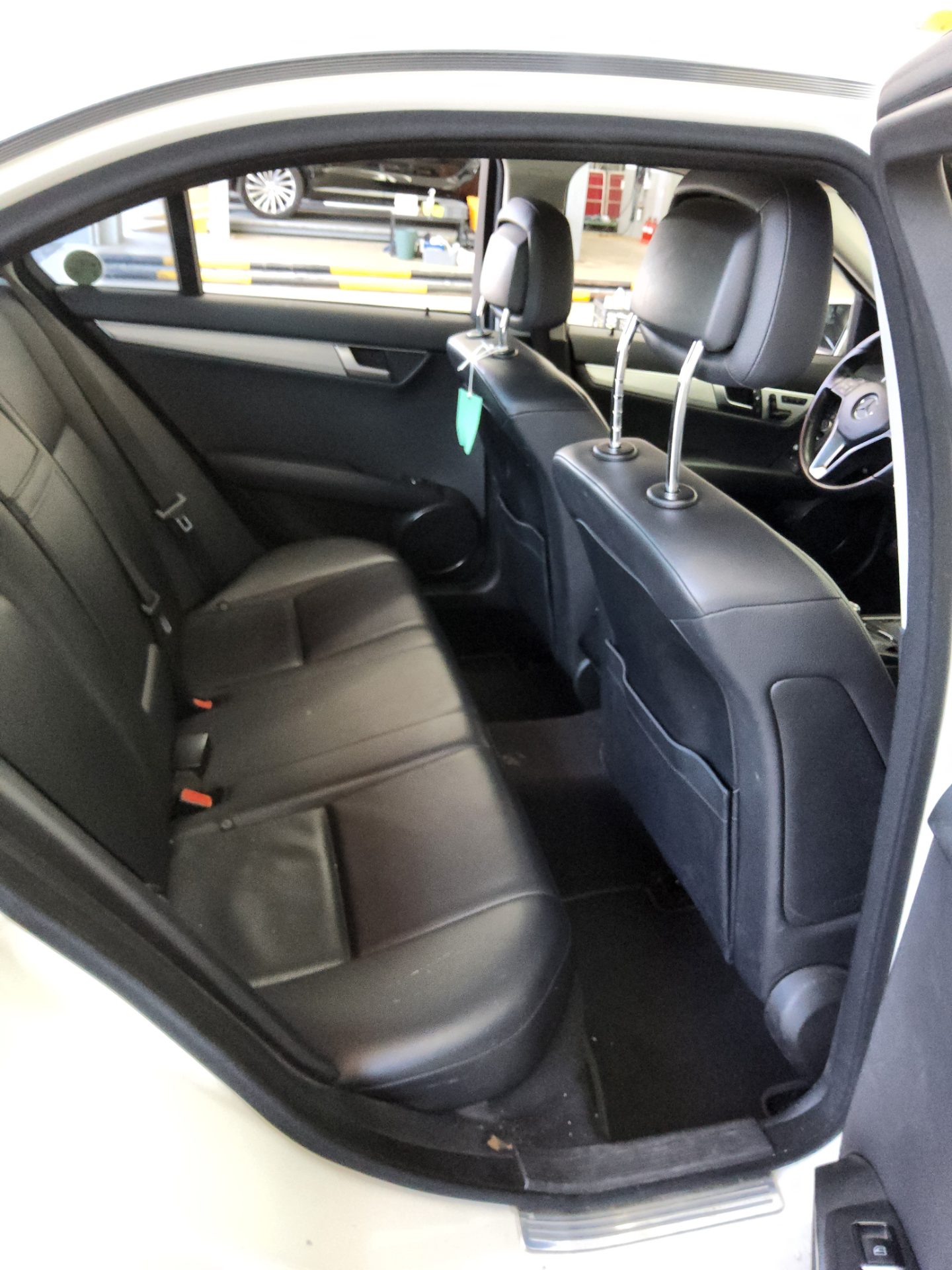 2012 - mercedes-benz c220